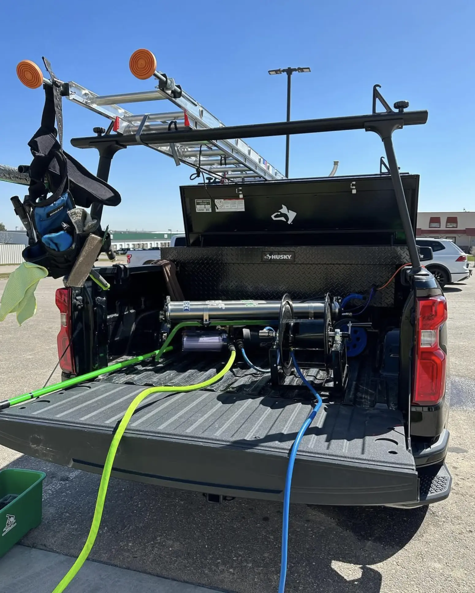 roof cleaning service